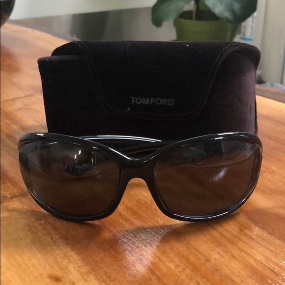 Tom Ford Accessories - Tom Ford Jennifer Sunglasses